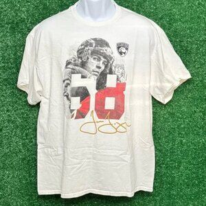 Red and White Short Sleeve Tee with Vintage Graphic jaromir jagr